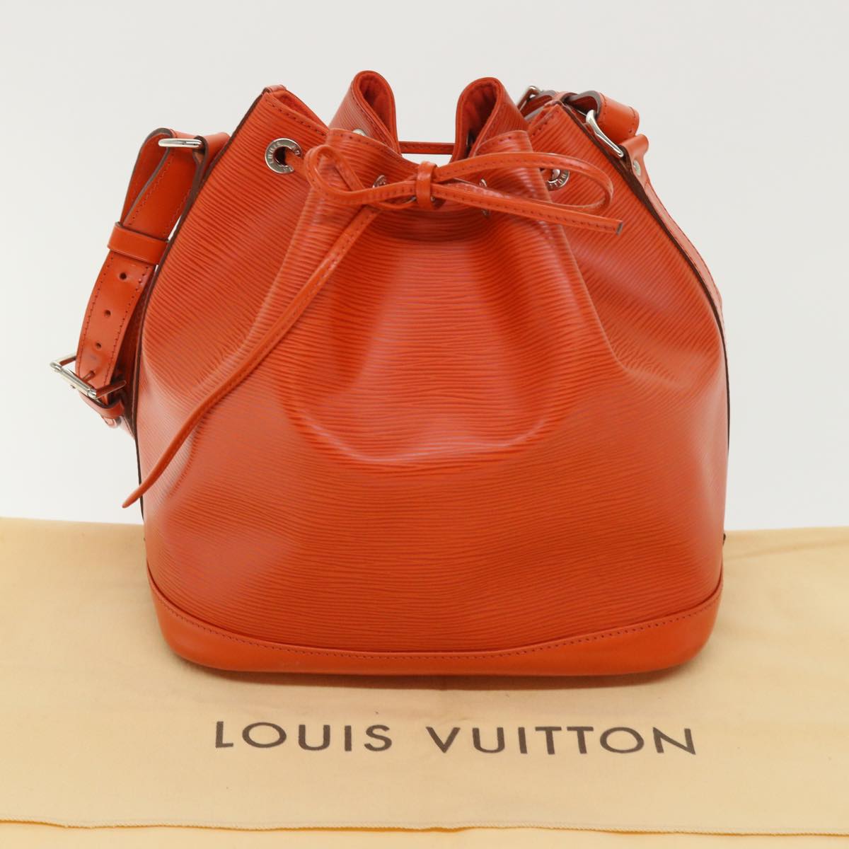 LO-LV bags 6590