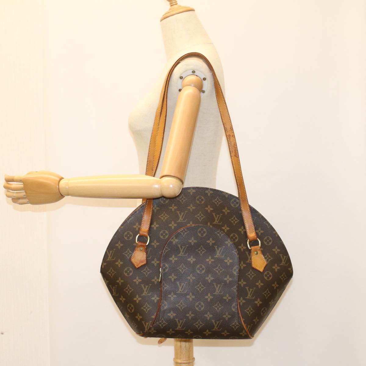 LO-LV bags 2272