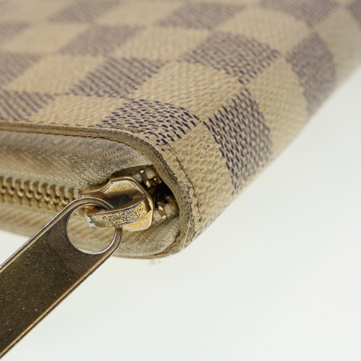 LO-LV bags 3038