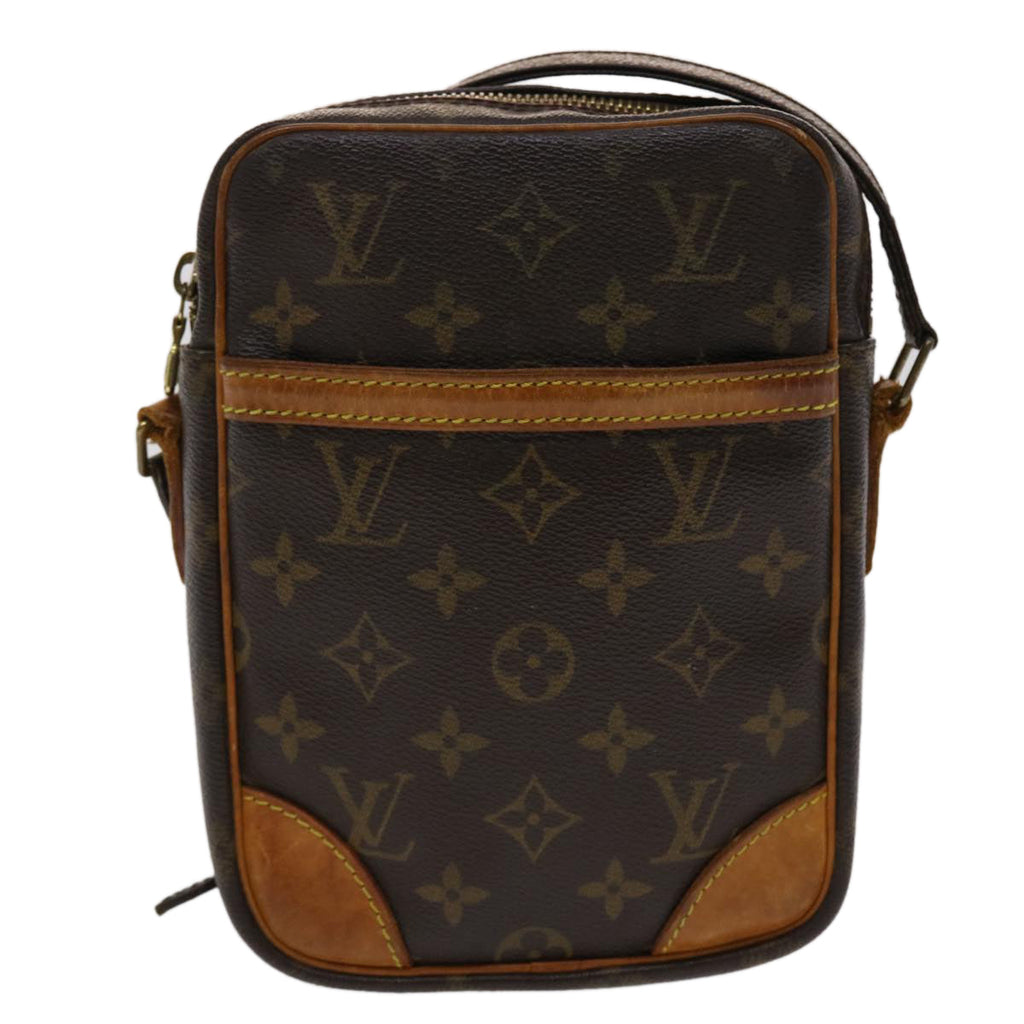 LO-LV bags 2049