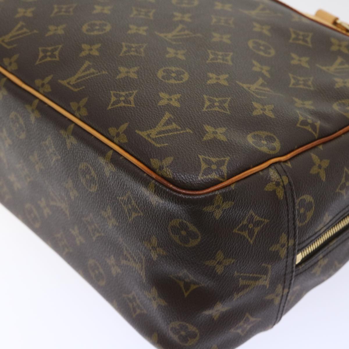 LO-LV bags 2081