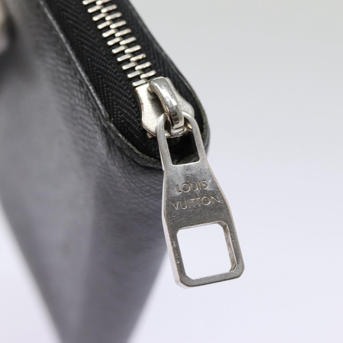 LO-LV bags 3064