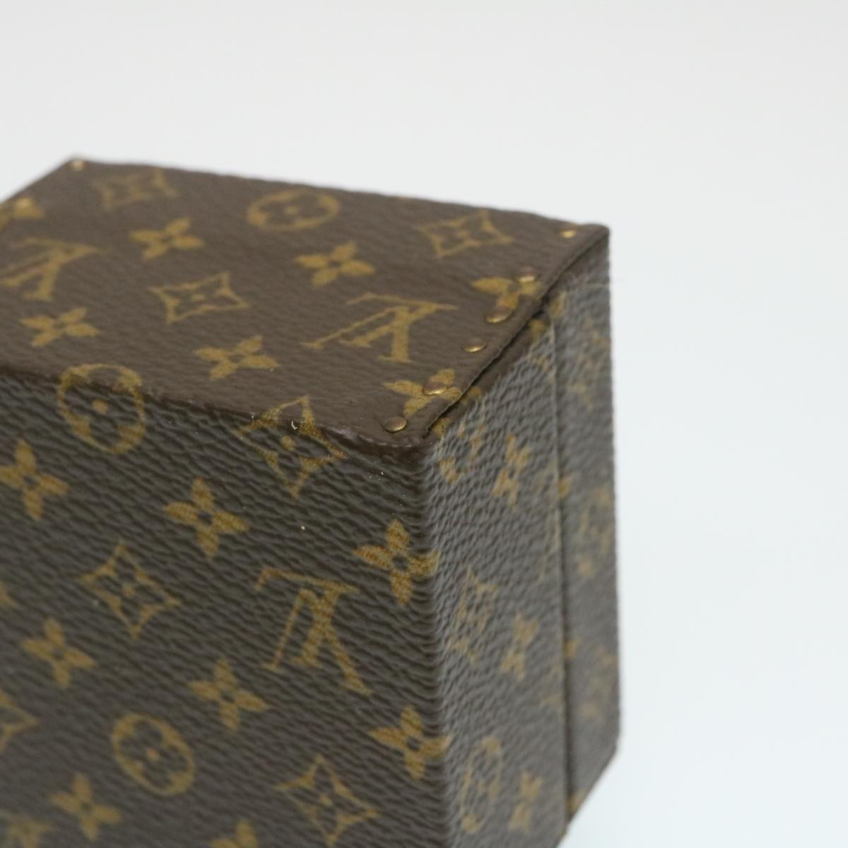 LO-LV bags 7027