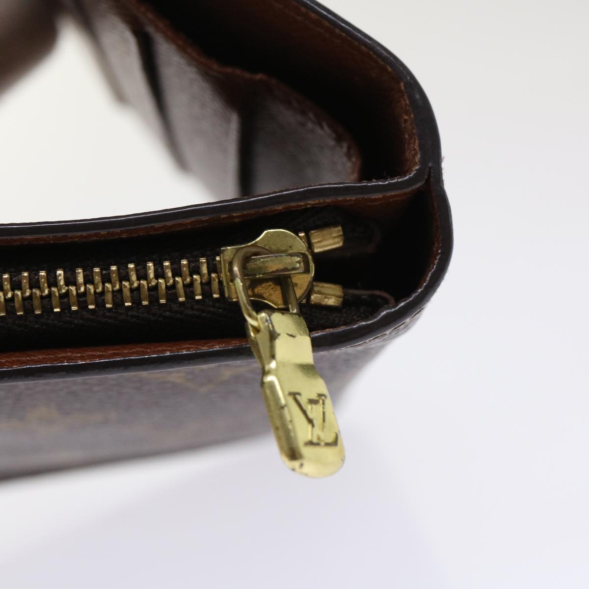 LO-LV bags 2808