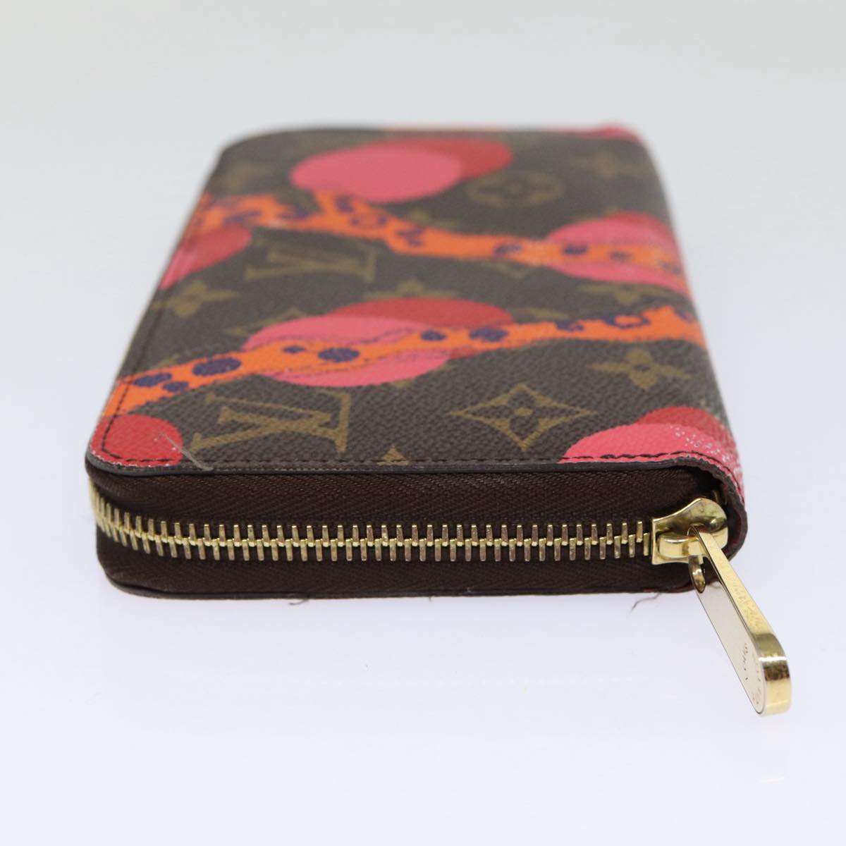 LO-LV bags 3059