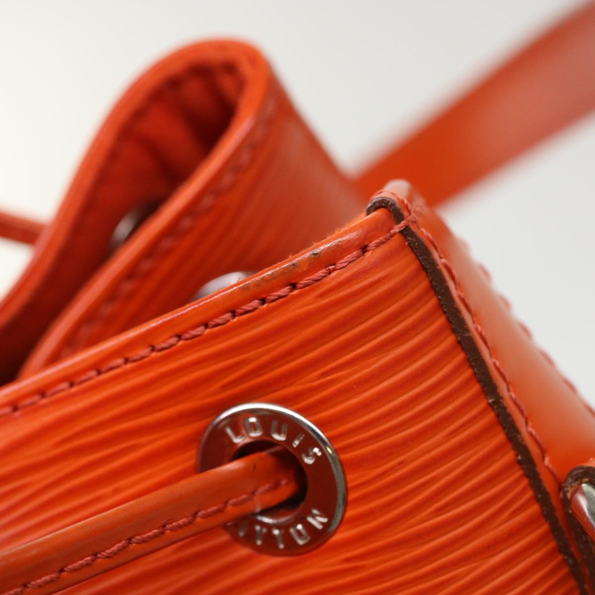 LO-LV bags 6590