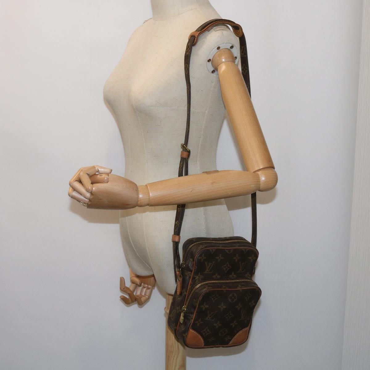 LO-LV bags 6611