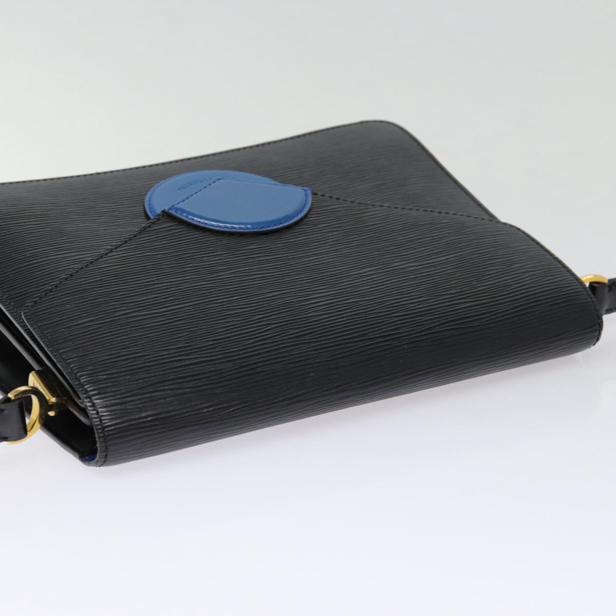 LO-LV bags 6279