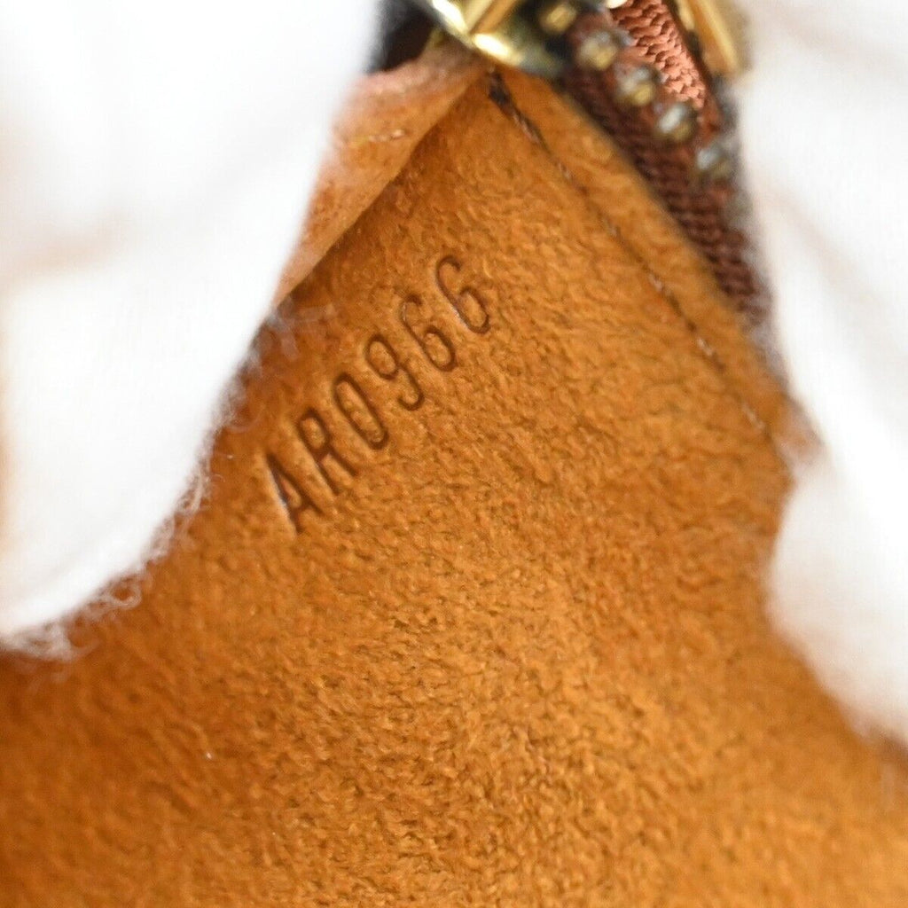LO-LV bags 876