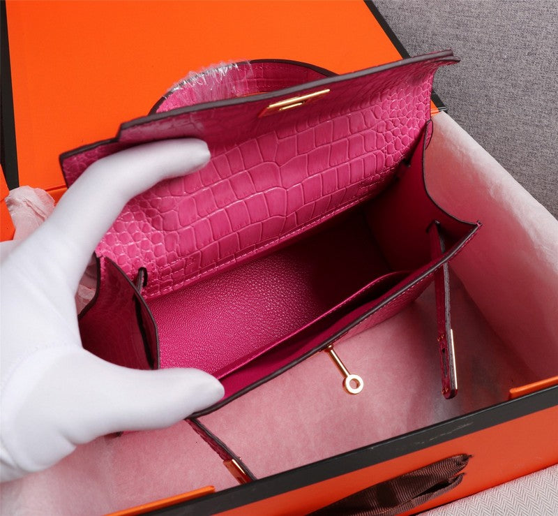 LO - HMS Luxury Bags - 749
