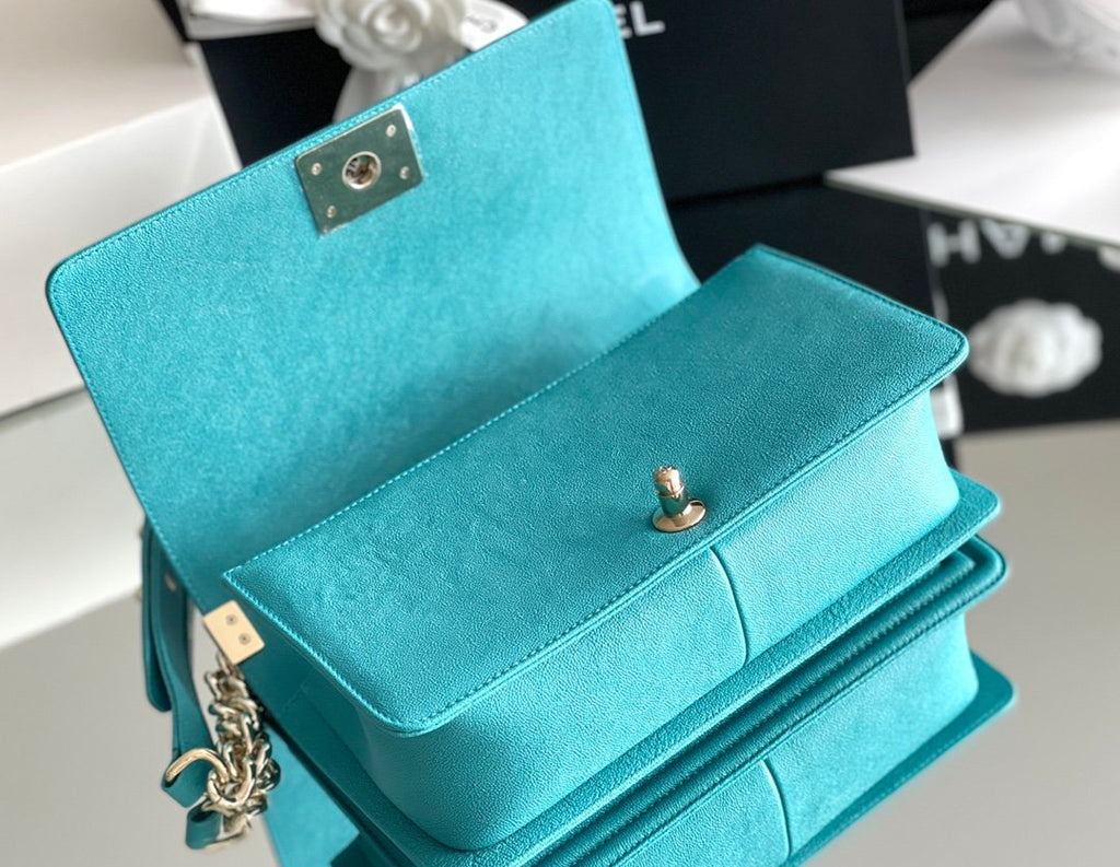 CHL - Medium Boy Handbag Blue For Women 9.8in/25LO A67086