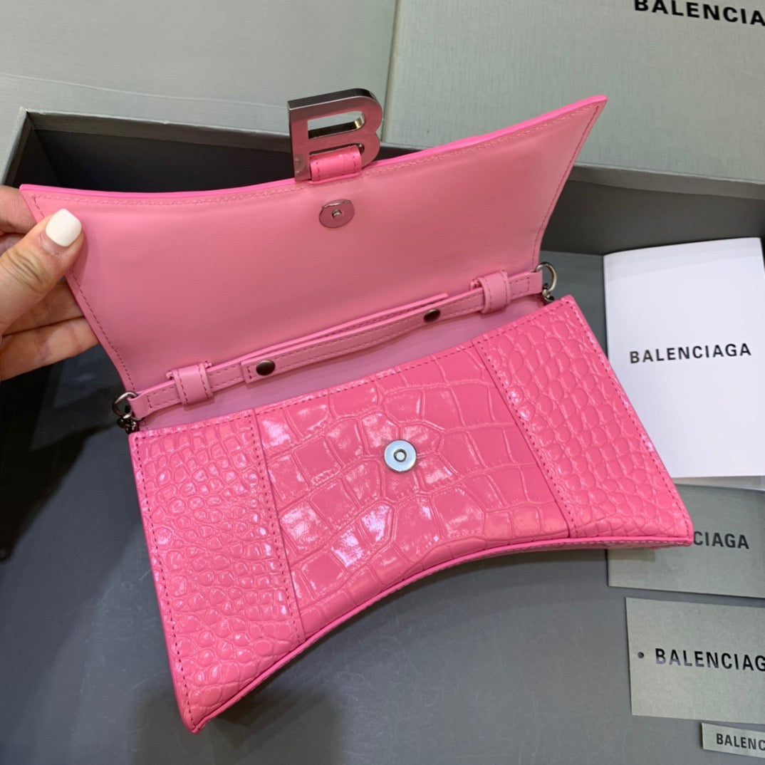 BLN-Ciaga Hourglass Wallet On Chain in Pink, For Women,  Bags 9in/23LO