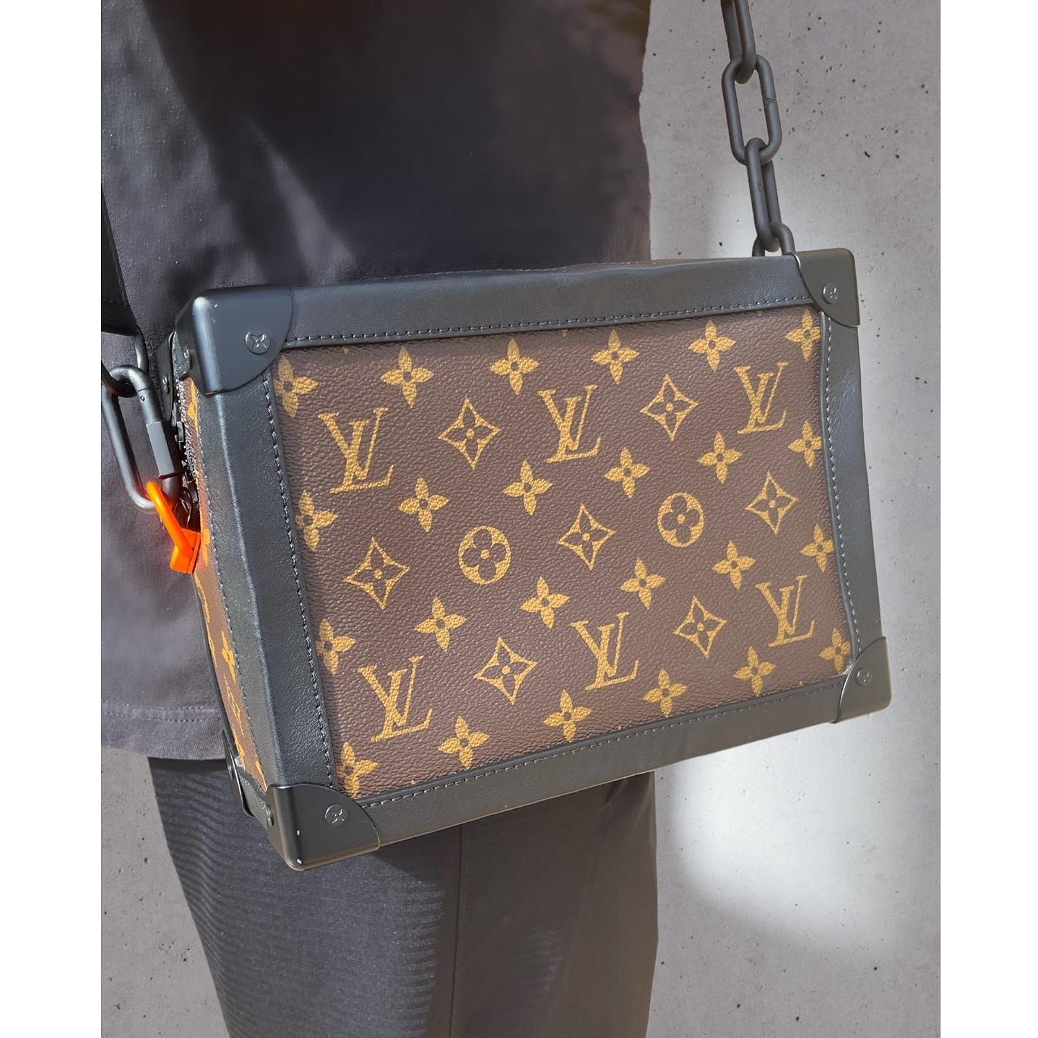 LO-LV bags 6101