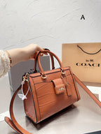 LO - CCH Bags - 215
