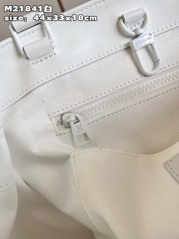 LO - LV Bags - 15439