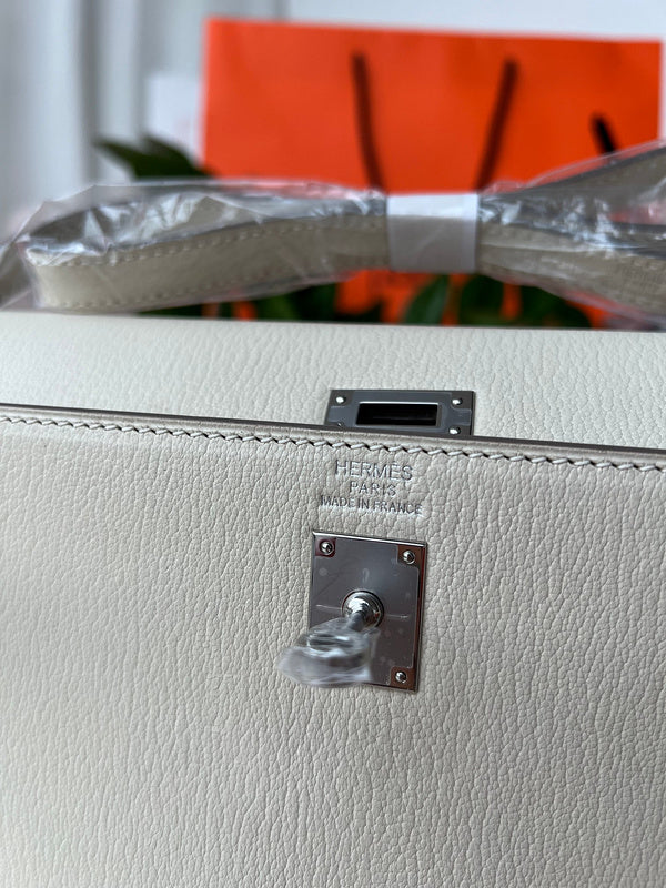 LO - HMS Luxury Bags - 822