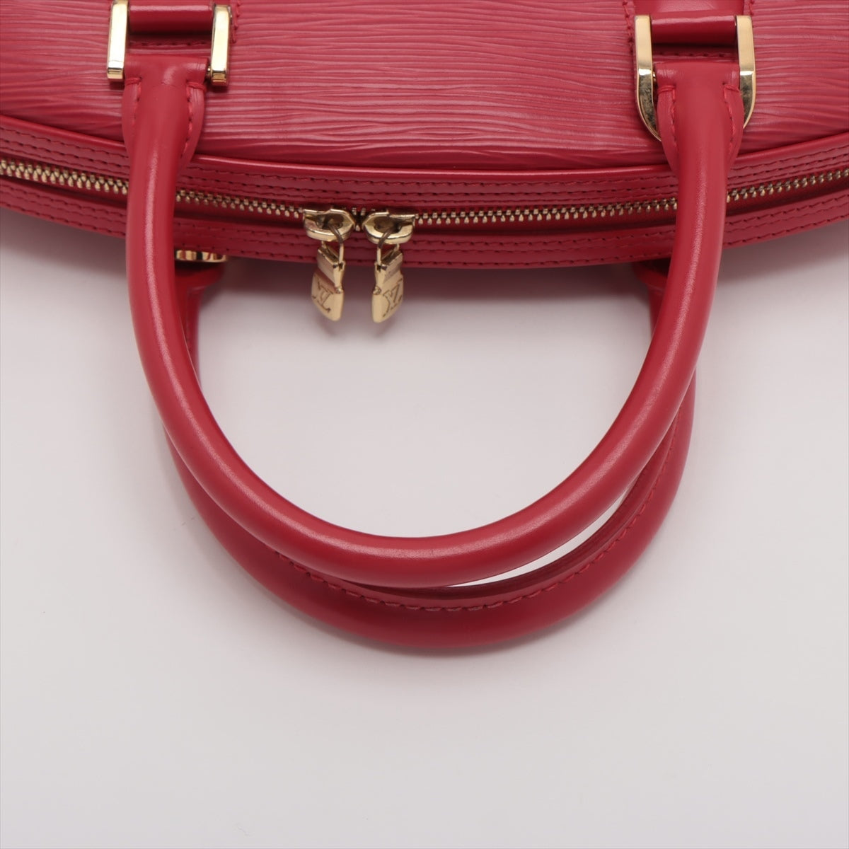 LO-LV bags 2530