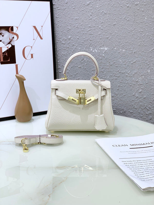 LO - HMS Luxury Bags - 562