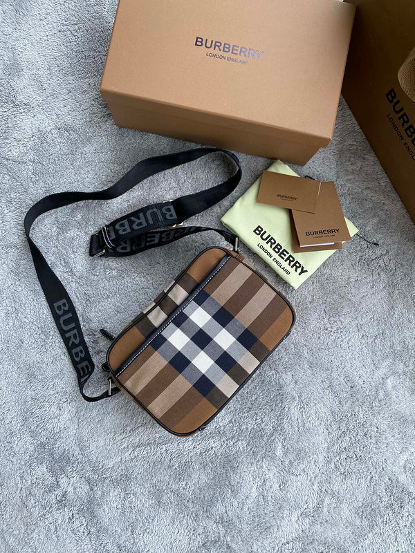 LO - B-BERRY BAGS - 137