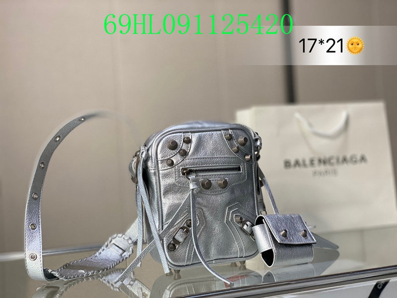 LO - BGA Bags - 1972