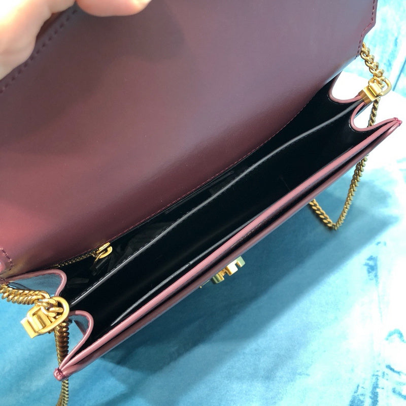 BB - YSL Bag - 2272