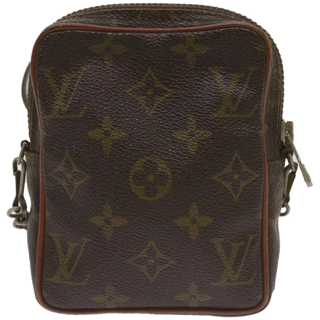 LO-LV bags 2047