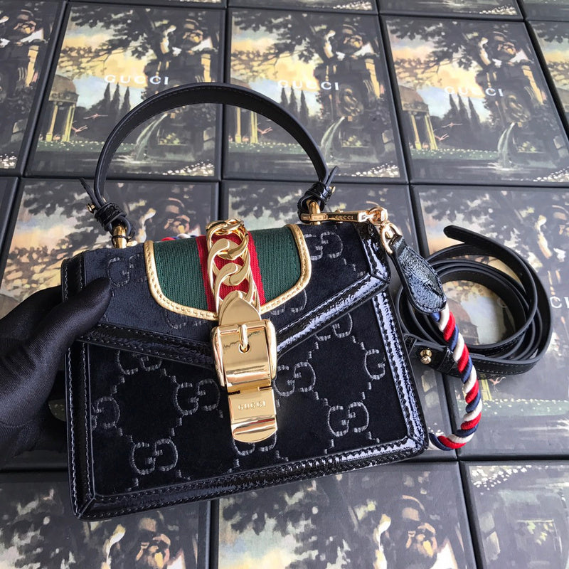 LO - GCC Bags - 6386