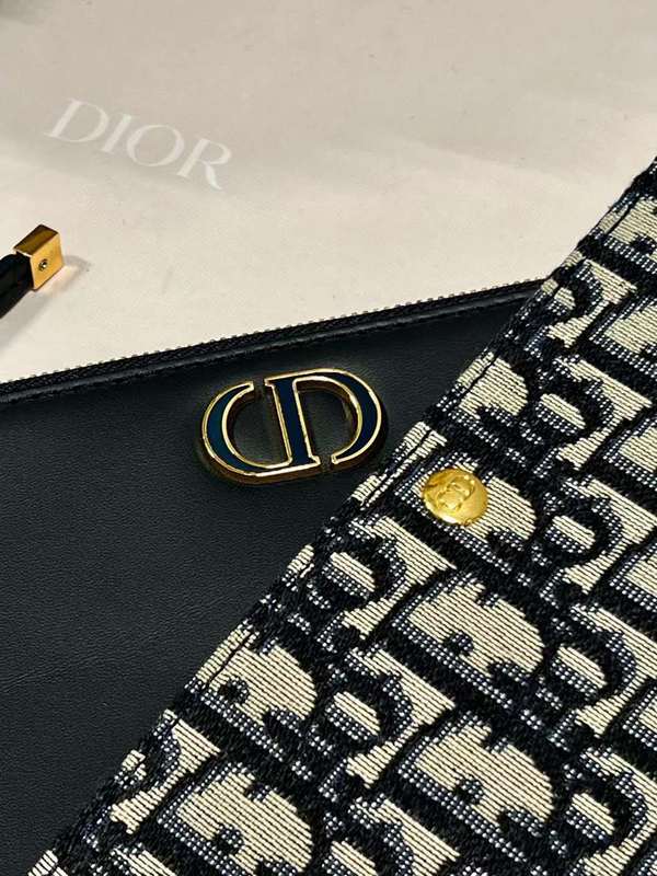 LO - DYOR   BAGS FOR WOMEN - FASHION LUXURY BAGS 017
