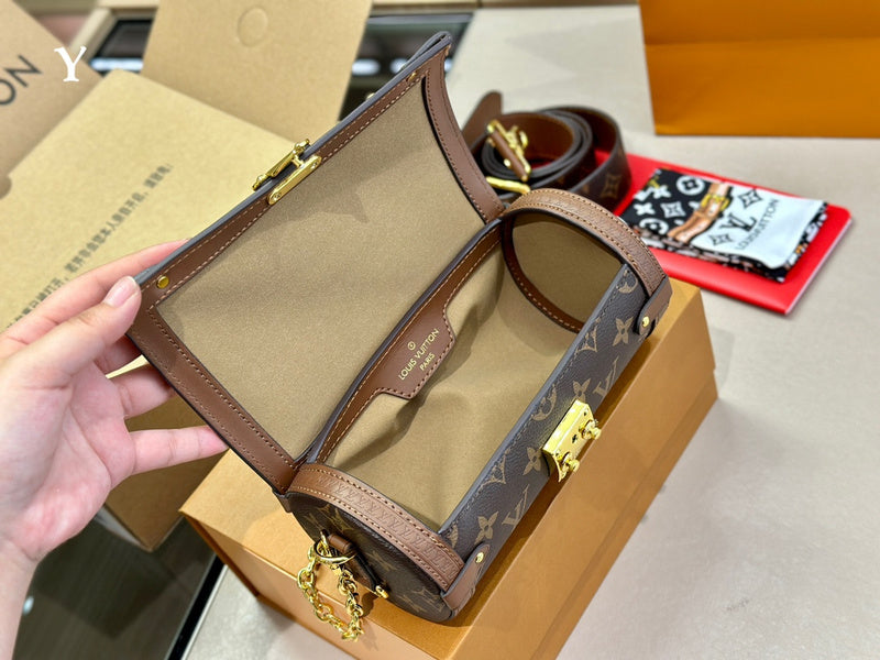 LO - LV Bags - 15091