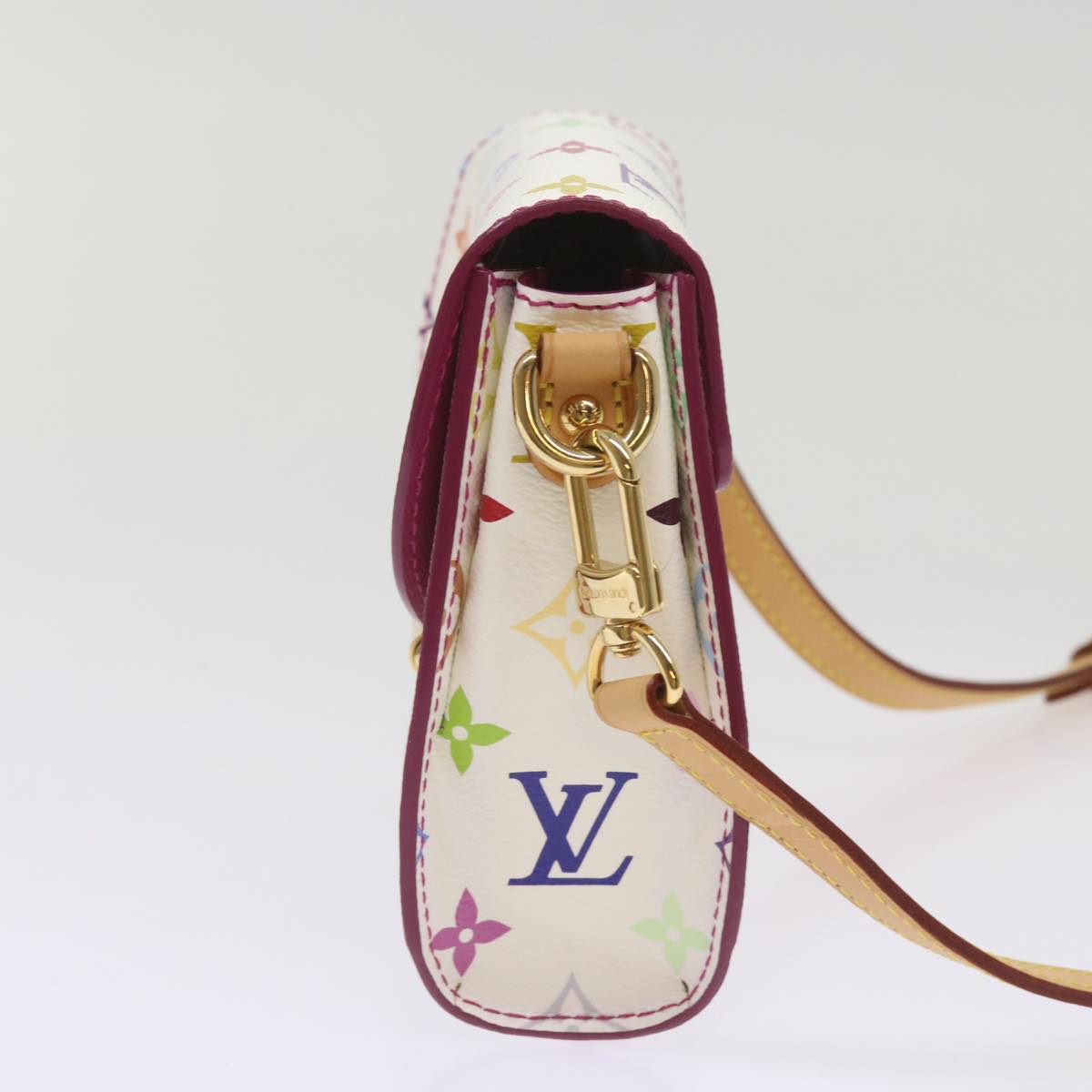 LO-LV bags 6647