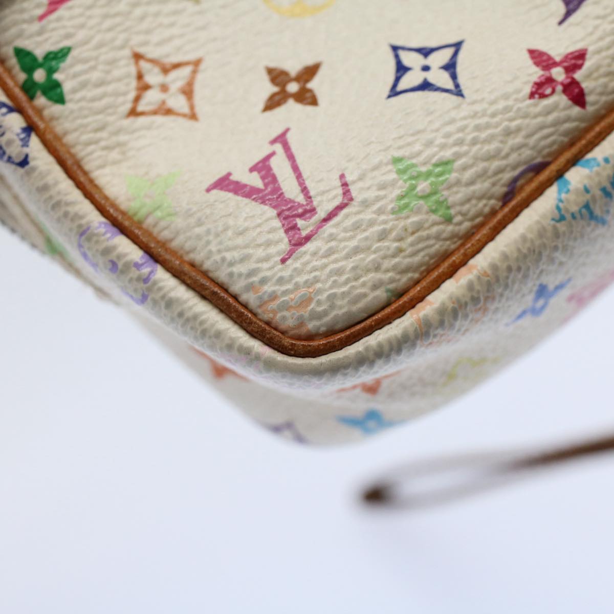 LO-LV bags 2925