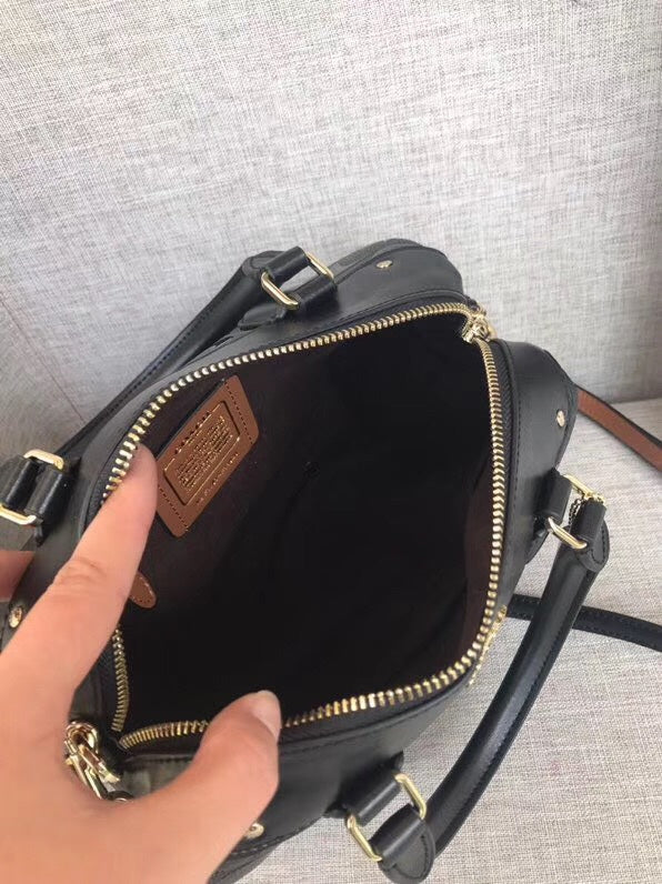LO - CCH Bags - 524