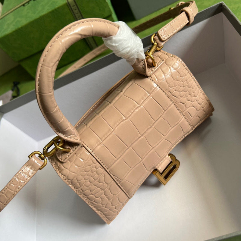 LO - GCC Bags - 4952