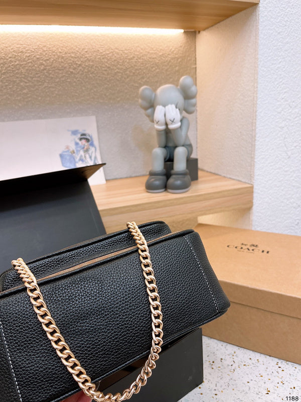 LO - CCH Bags - 301