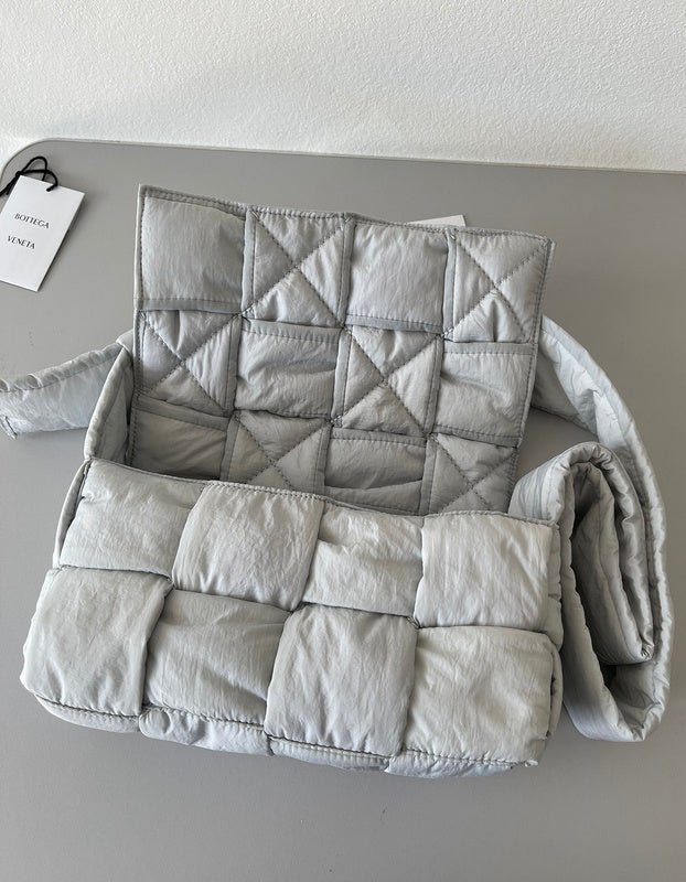B-VENETA STYLISH HANBAGS FOR WOMEN - 012