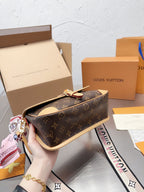 LO - LV Bags - 15119