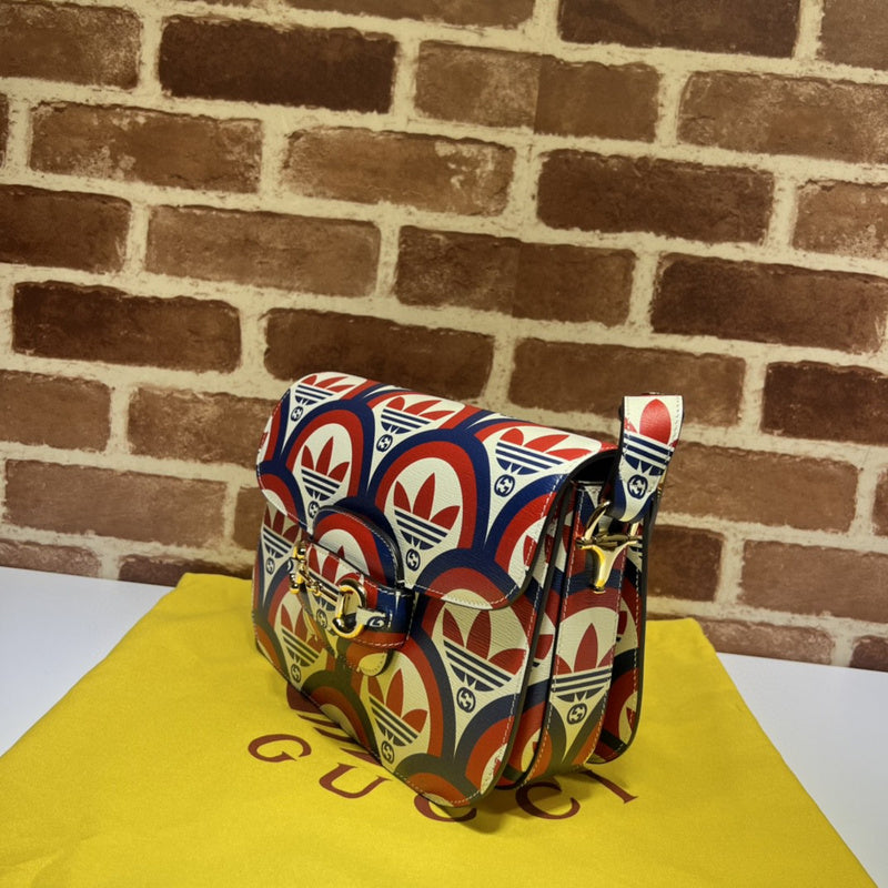 LO - GCC Bags - 3297