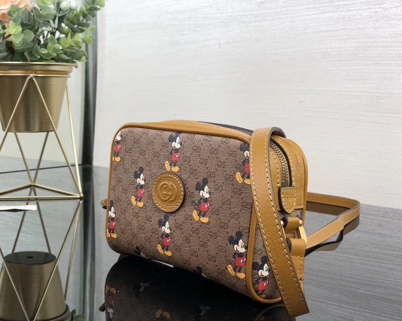 LO - GCC Bags - 2972