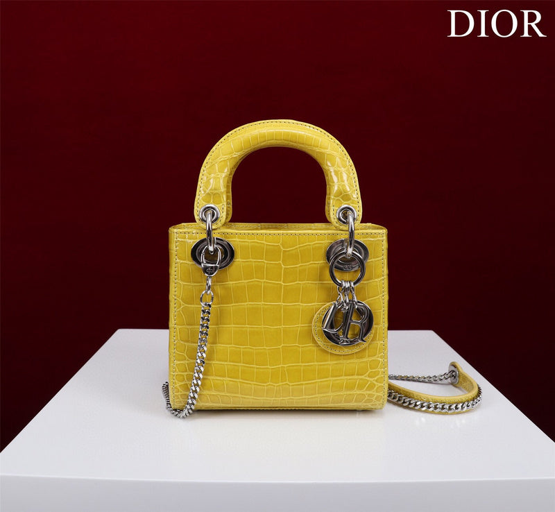 Lusso Official - DYOR BAGS - DESIGNER HANDBAGS  - 1652