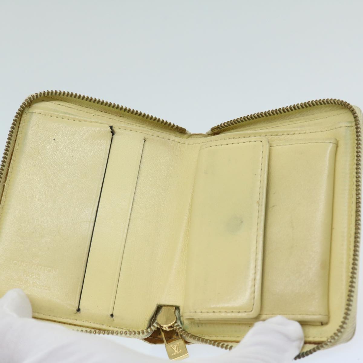 LO-LV bags 2718