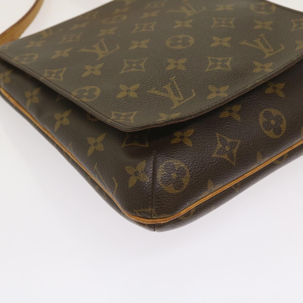 LO-LV bags 6627