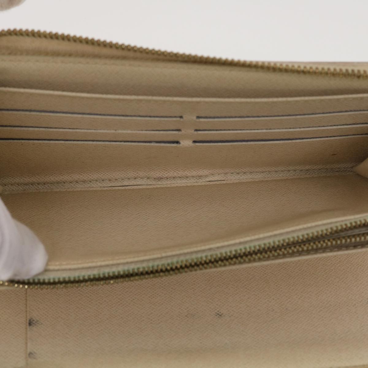 LO-LV bags 3038
