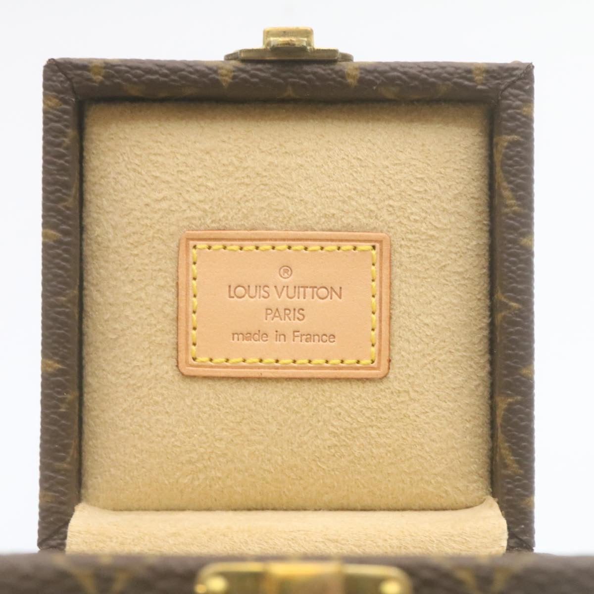 LO-LV bags 6843