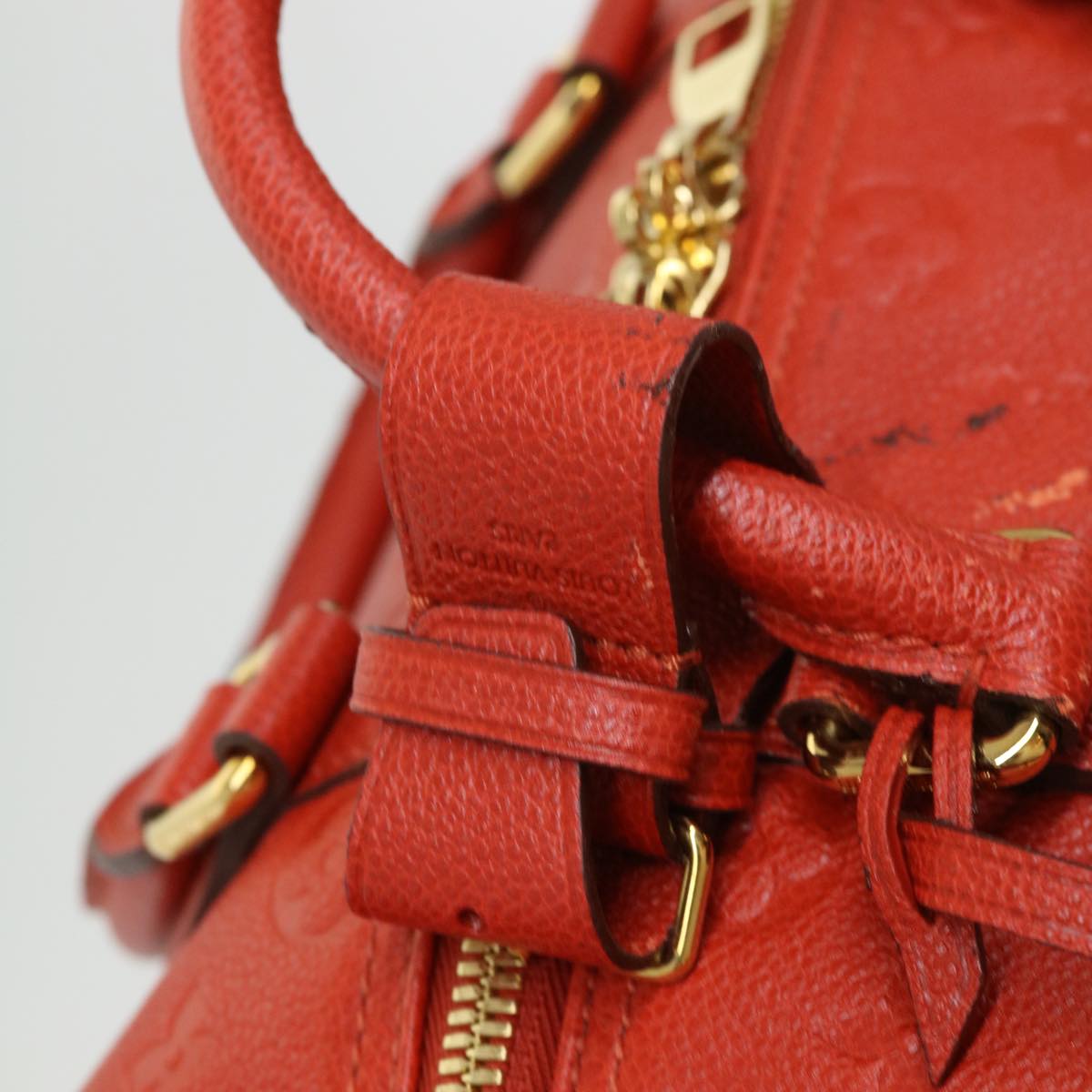 LO-LV bags 6872