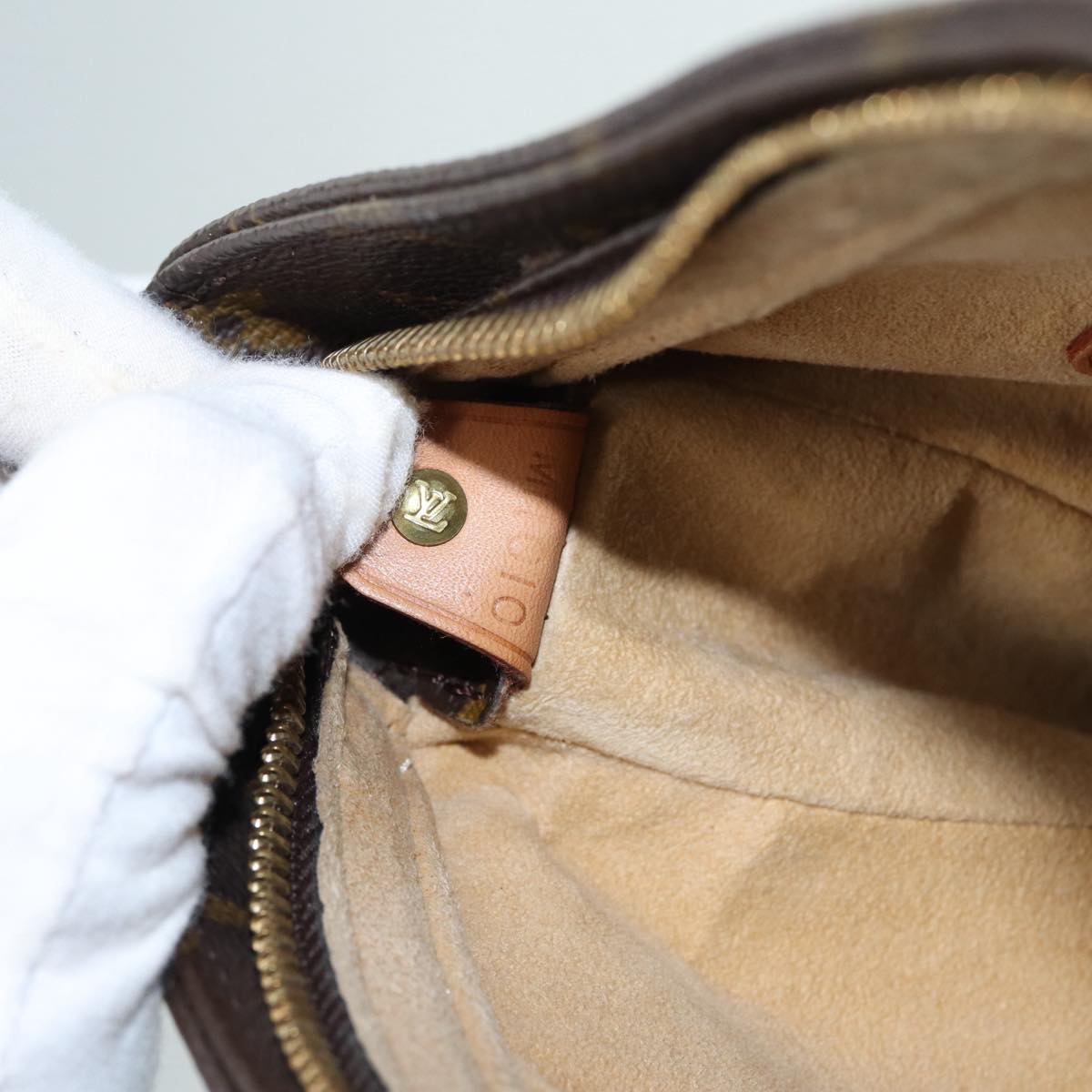 LO-LV bags 6286