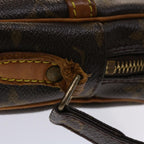 LO-LV bags 2049