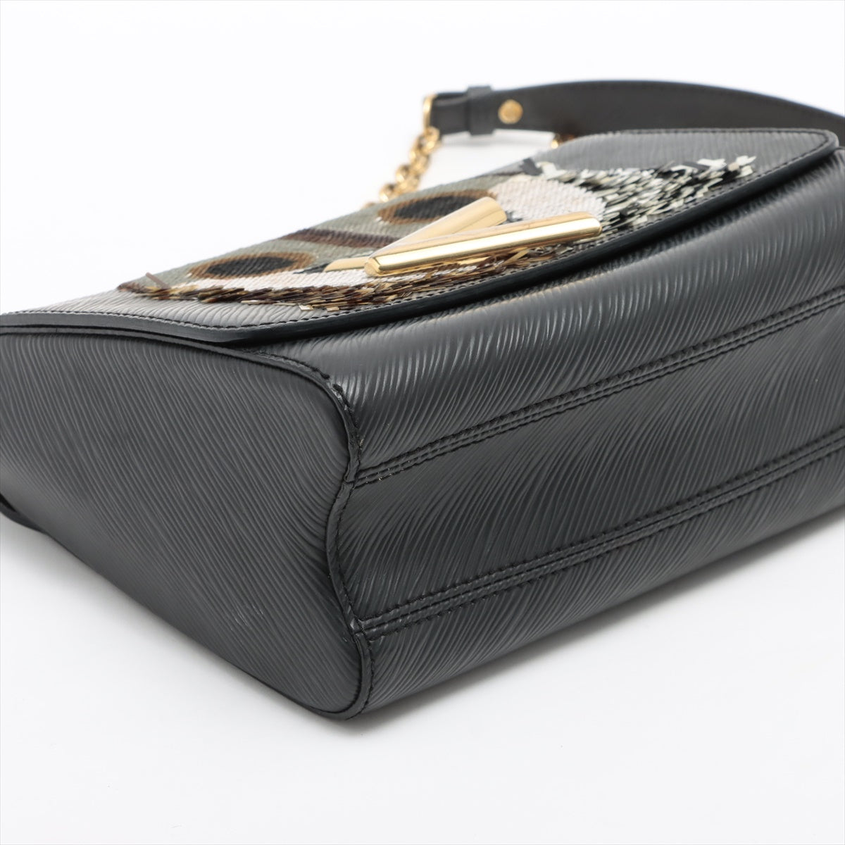 LO-LV bags 2651