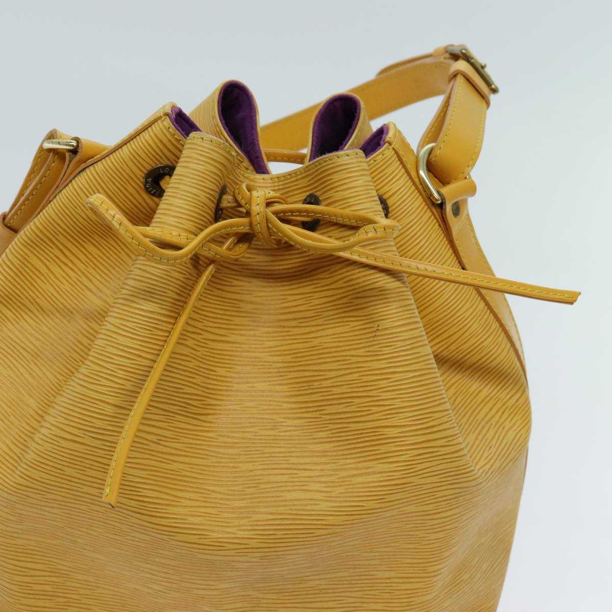 LO-LV bags 6632