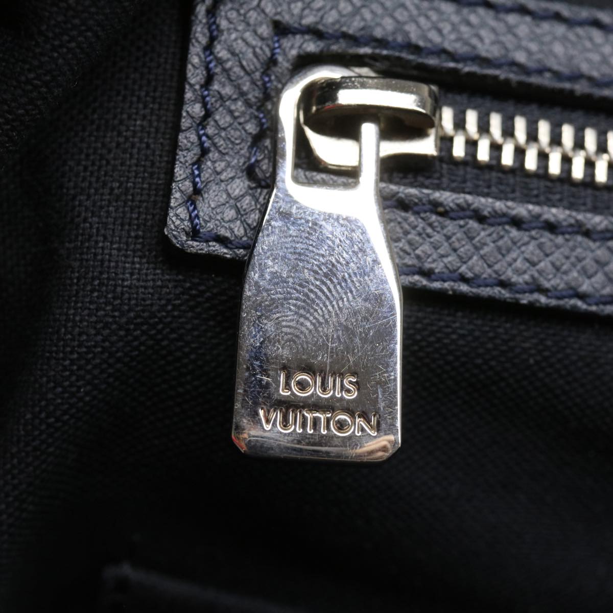 LO-LV bags 2699