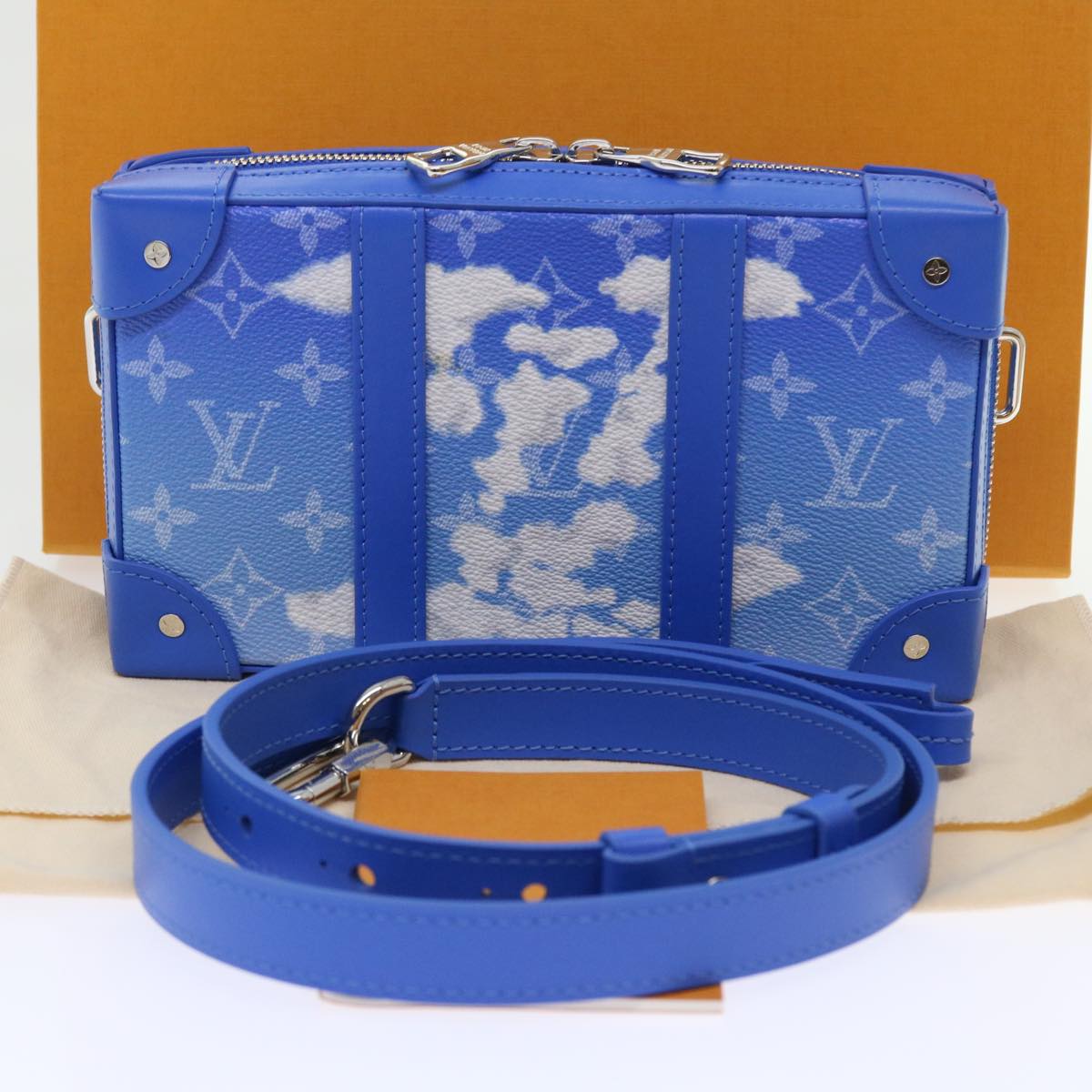 LO-LV bags 6645